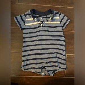Carter’s nine months romper
